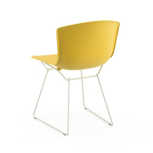 Carica l&#39;immagine nel visualizzatore di Gallery, Set di 2 sedie Bertoia Plastic Chair Anniversary Edition (telaio bianco)
